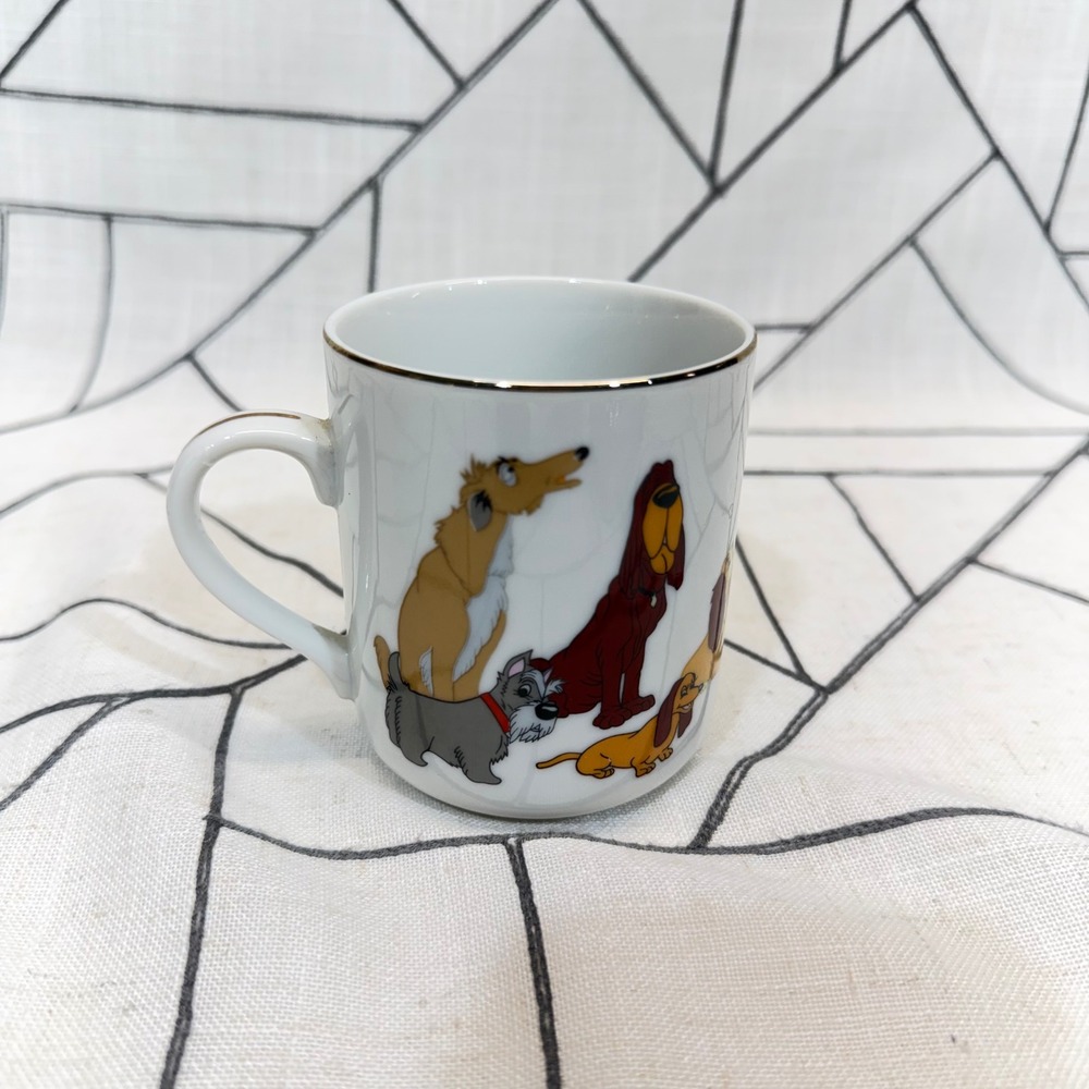 Disney Dogs Mug Disneyland Walt Disney World Productions Japan Gold Rim VTG